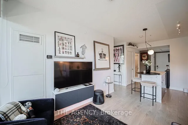 Additional image 8 of 50 Wellesley St Unit 1109
