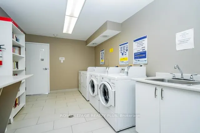 Additional image 43 of 5280 LAKESHORE Rd Unit 1107