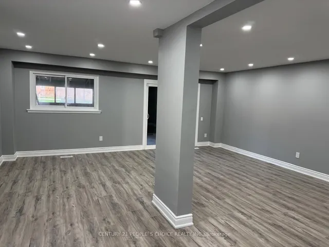 Additional image 16 of 6862 Darcel Ave