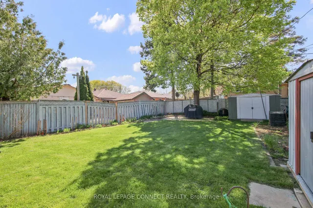 Additional image 42 of 4 Sundance Cres