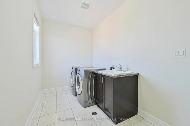 Additional image 36 of 4 Camston Rd