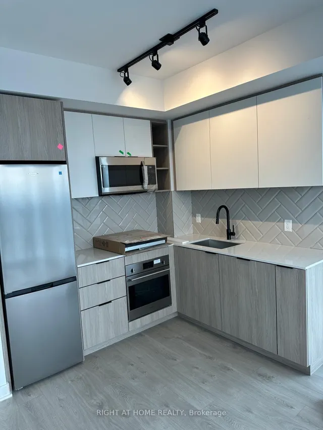 Additional image 5 of 36 Zorra St Unit 3004