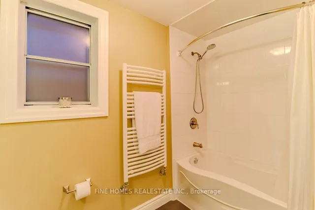 Additional image 20 of 65 Parkdale Rd