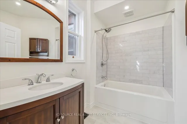 Additional image 12 of 81 Erie Ave