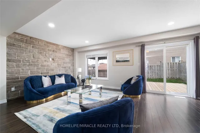 Additional image 4 of 6 Pompeii St