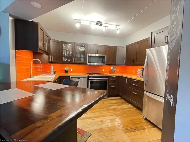 Additional image 14 of 3499 Upper Middle Rd Unit 110