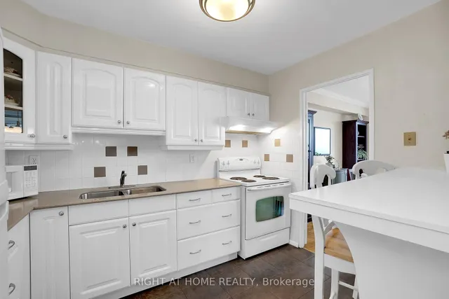 Additional image 7 of 360 Ridelle Ave Unit 2101