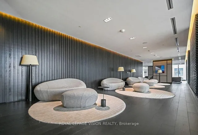 Additional image 31 of 501 Yonge St Unit 4508