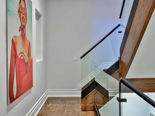 Additional image 17 of 31 Webster Ave