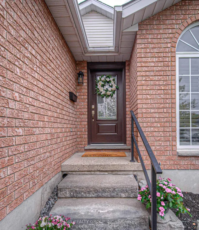 Additional image 3 of 210 Misty Crt