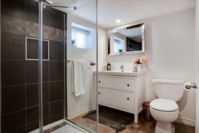 Additional image 34 of 151 Corman Ave