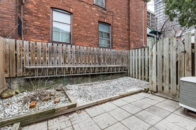 Additional image 34 of 196 Bold St