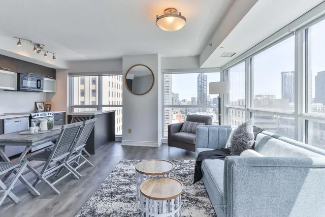 Additional image 6 of 386 Yonge St Unit 1607