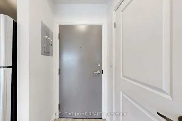 Additional image 24 of 35 Hayden St Unit 1216