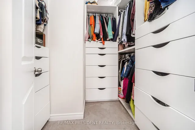 Additional image 29 of 25 Adventura Rd