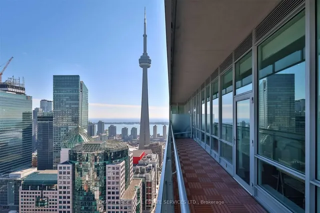 Additional image 33 of 80 John St Unit 4406