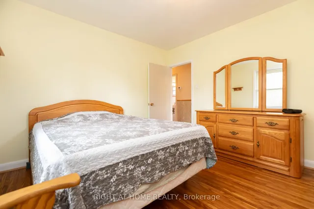 Additional image 17 of 22 Flintridge Rd