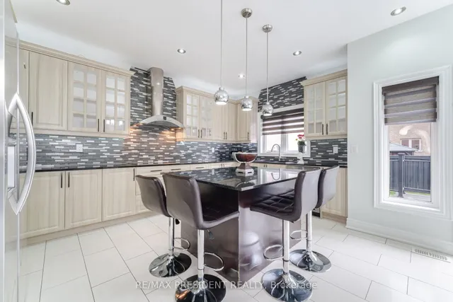 Additional image 12 of 62 Bakersfield Rd