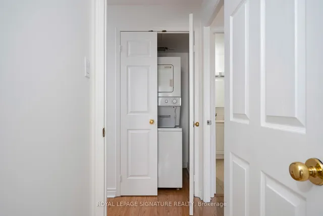 Additional image 28 of 889 Bay St Unit PH4