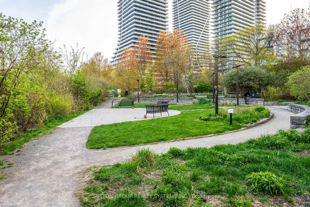 Additional image 25 of 65 ANNIE CRAIG Dr Unit 703