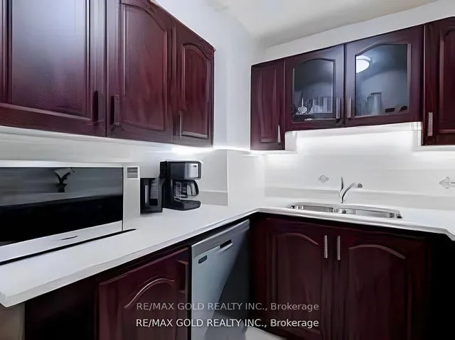 Additional image 7 of 10 Tapscott Rd Unit 907