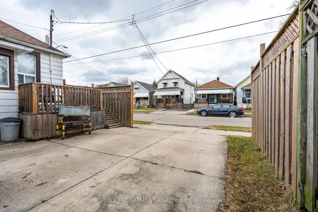 Additional image 37 of 170 Newlands Ave