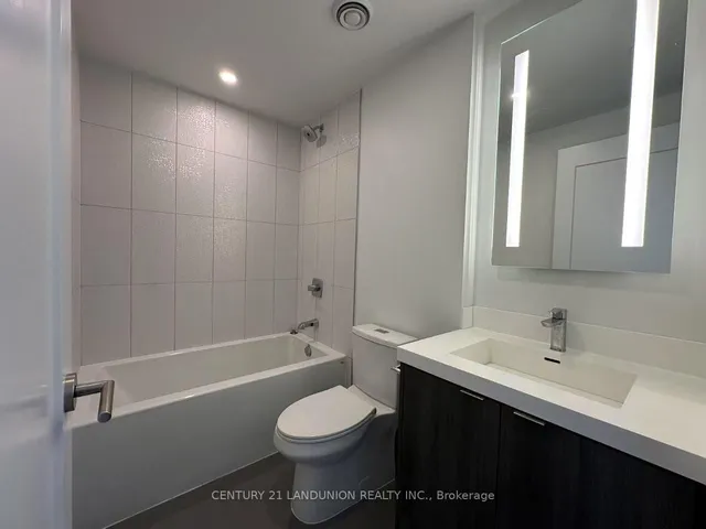 Additional image 6 of 30 Inn On The Park Dr Unit 2911