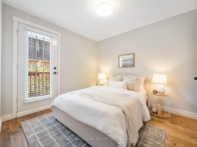 Additional image 33 of 1518 Queen St