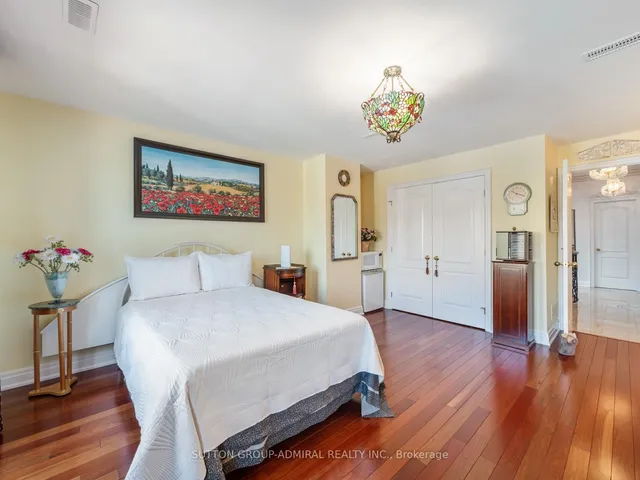 Additional image 18 of 220 Walmer Rd