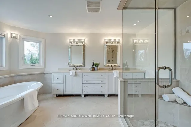 Additional image 27 of 393 CLAREMONT Cres