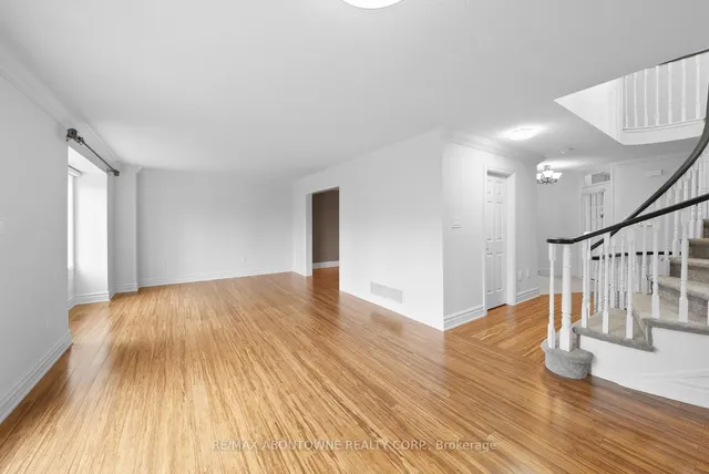 Additional image 12 of 2165 Country Club Dr Unit 12