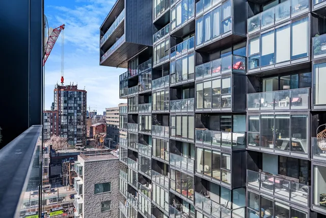 Additional image 27 of 38 Stewart St Unit 1104