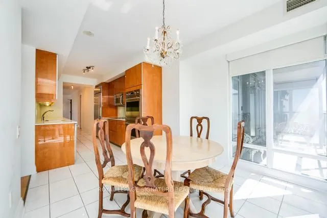 Additional image 18 of 2181 Yonge St Unit 3103