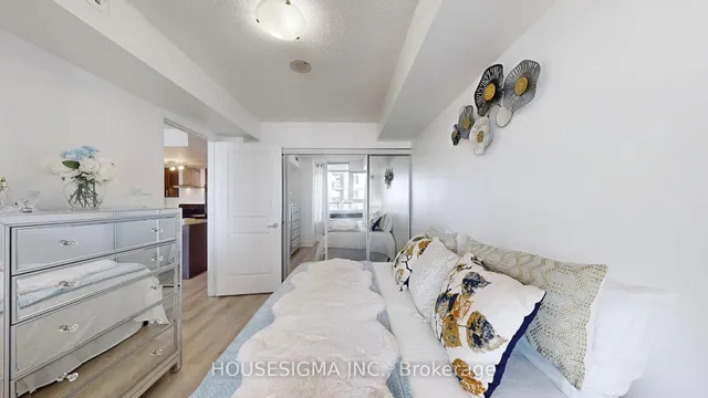 Additional image 3 of 190 Borough Dr Unit 2211