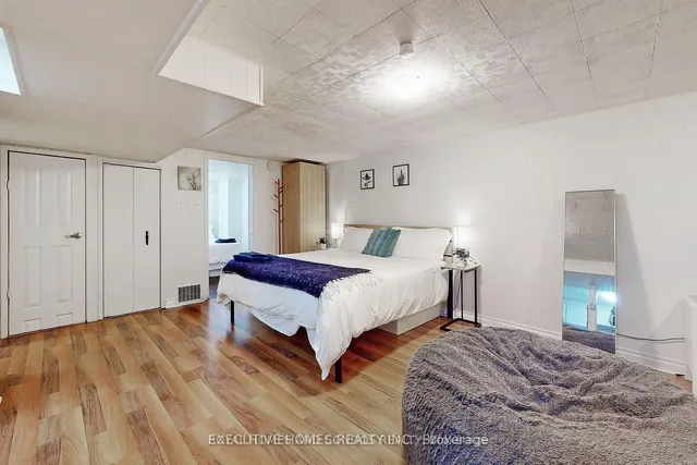 Additional image 33 of 2221 Ghent Ave