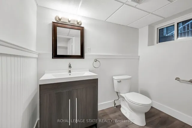 Additional image 34 of 44 West 4th St