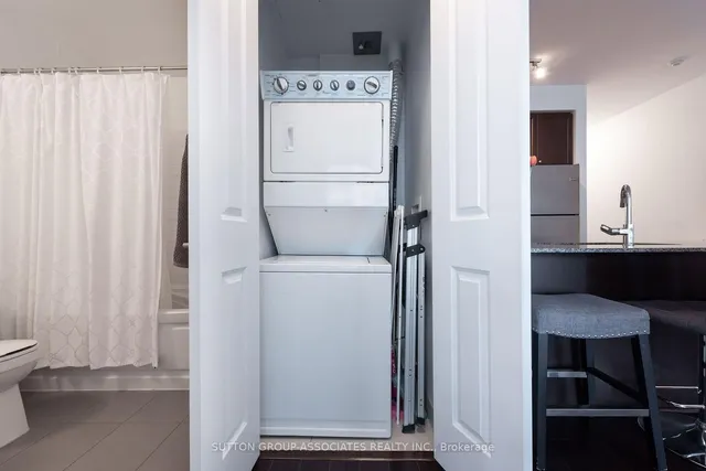 Additional image 13 of 530 St Clair Ave Unit 1405