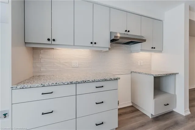 Additional image 16 of 17 Urbane Blvd Unit I073