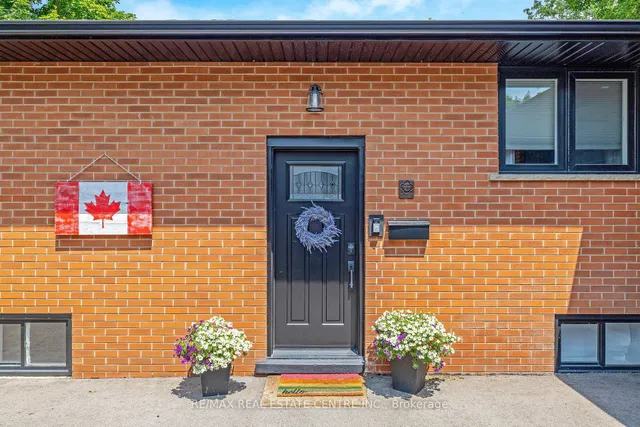 Additional image 6 of 390 Woodward Ave