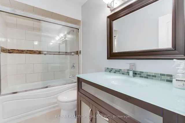 Additional image 37 of 98 Tulip Dr