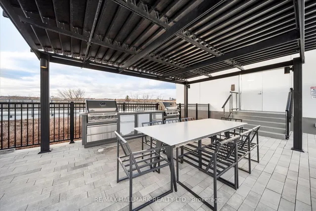 Additional image 24 of 1630 Queen St Unit 405