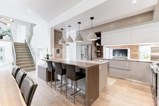 Additional image 8 of 3362 Guildwood Dr