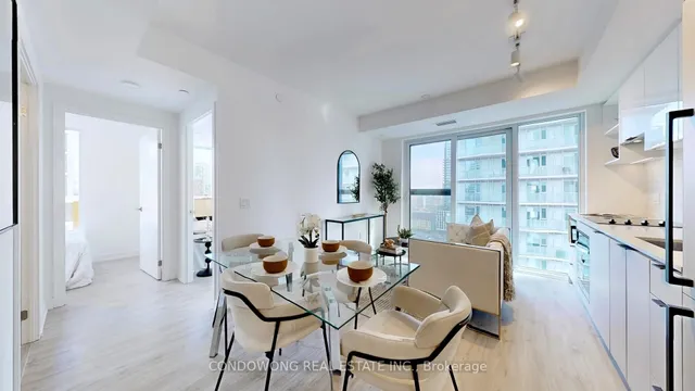 Additional image 4 of 252 Church St Unit 1706