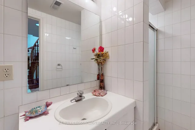 Additional image 41 of 8 Orchid Crt