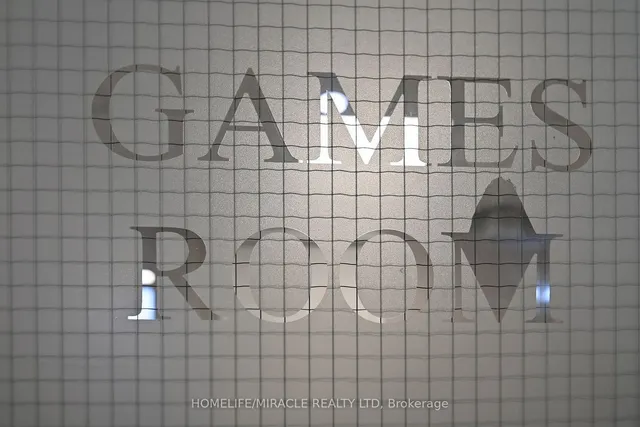 Additional image 12 of 15 Kensington Rd Unit 1112