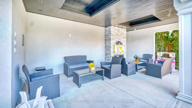 Additional image 44 of 13 Bourdon Ave