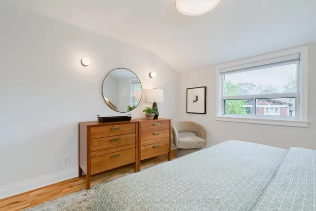 Additional image 18 of 44 Burgess Ave