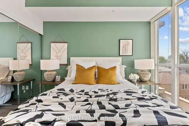 Additional image 32 of 2055 Danforth Ave Unit 301