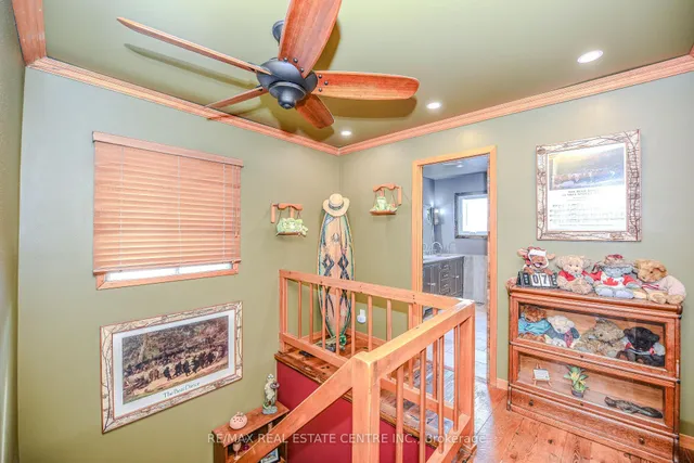 Additional image 19 of 14 Royce Ave