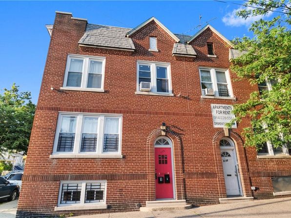 675 E 241st Street, Bronx, NY 10470